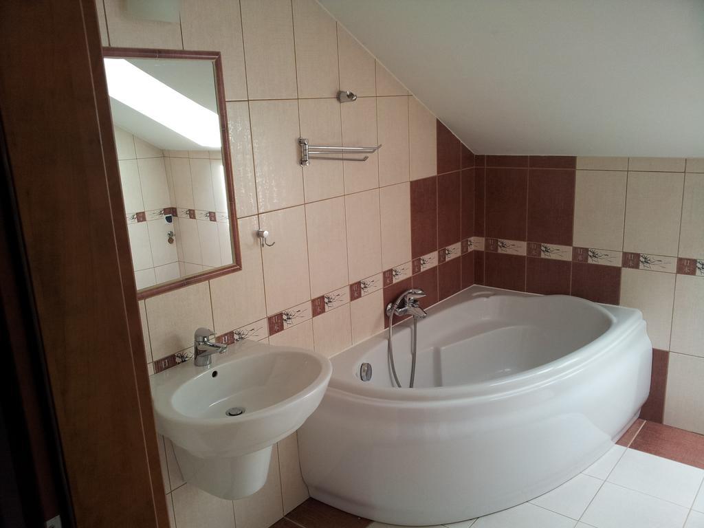Belweder Apartamenty I Pokoje Wisla Phòng bức ảnh